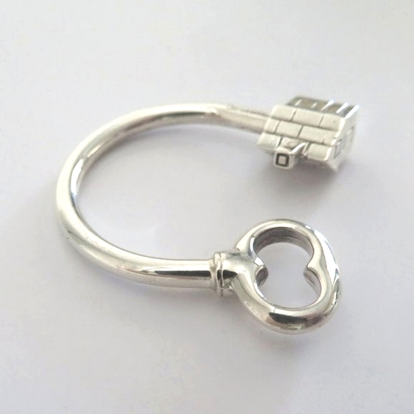 Tiffany's "House And Key" Sterling Silver Keyring - Picture 10 of 17